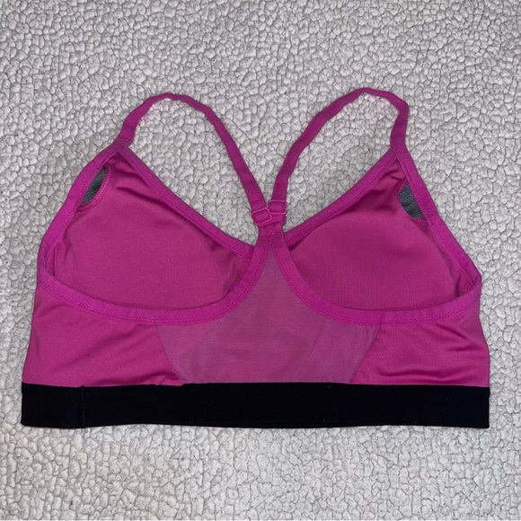 Nike Indy Sports Bra - Picture 5 of 9
